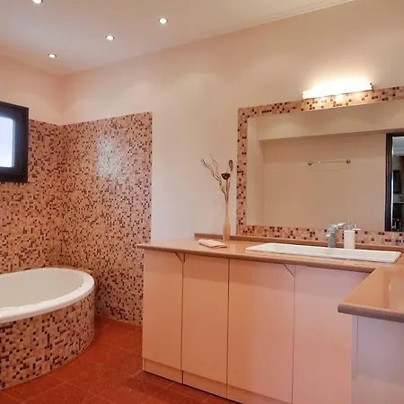 Venetian Shipyard Villa Gouvia