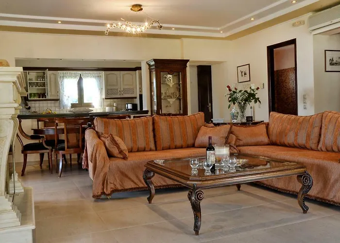 Villa Venetian Shipyard