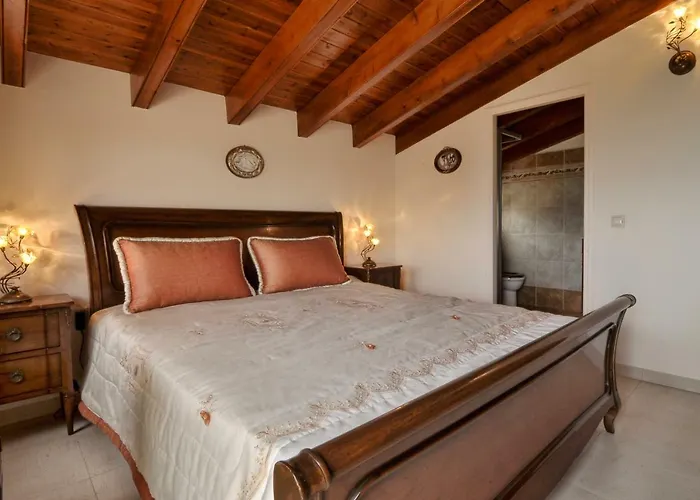 Venetian Shipyard Villa Gouvia