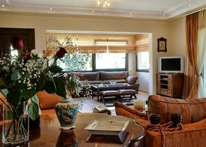 Venetian Shipyard Villa *