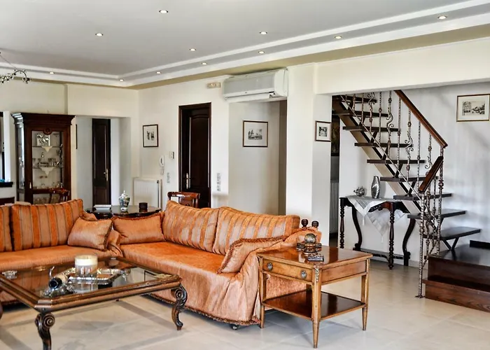 Venetian Shipyard Villa